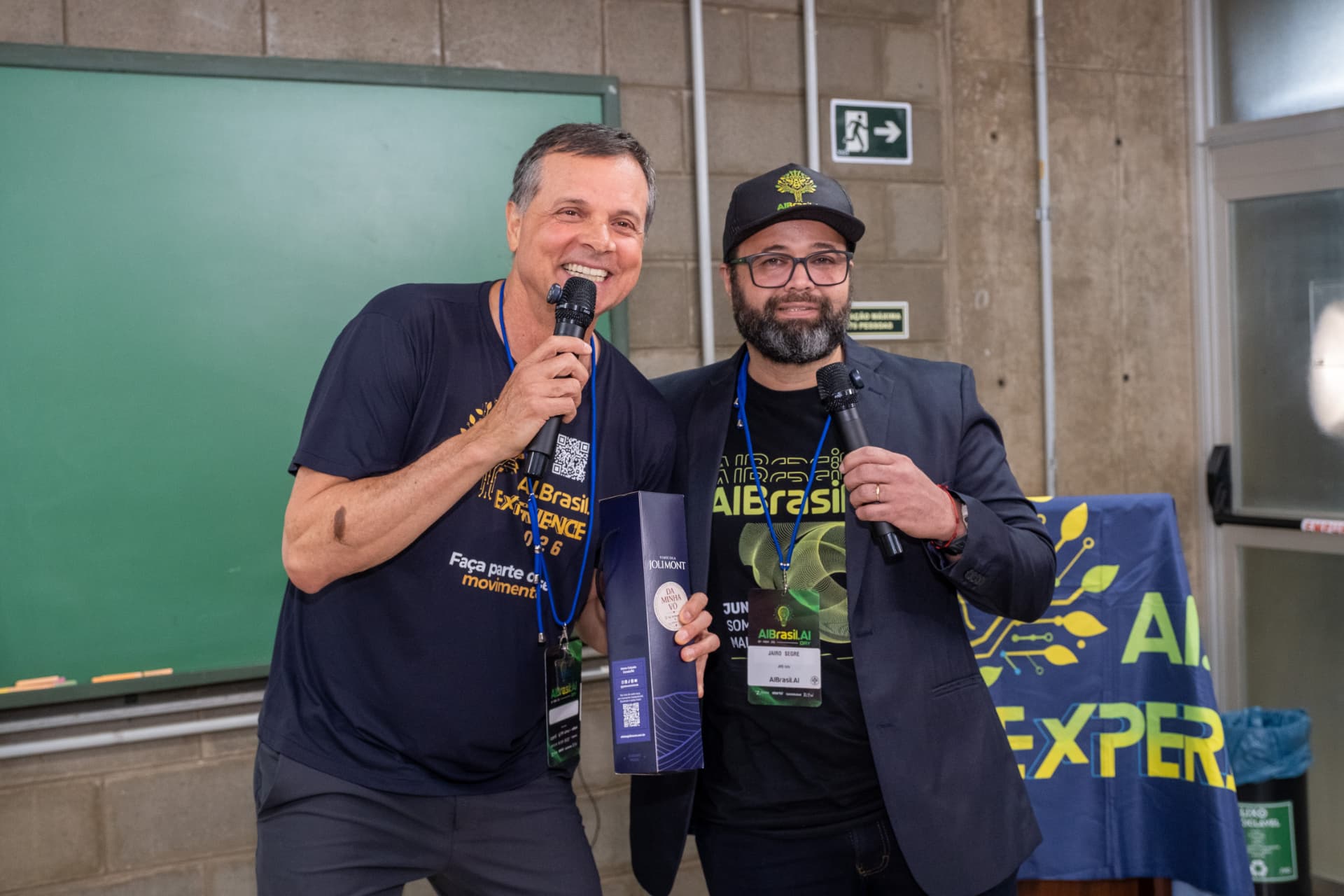 Pedro Chiamulera e Jairo Segre juntos em uma edição da AI Brasil Experience